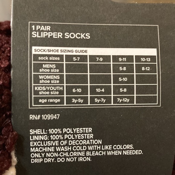 Yin Yang Slipper Socks - Picture 3 of 4